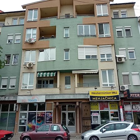 Lena Apartman Apartment Paracin Exterior photo